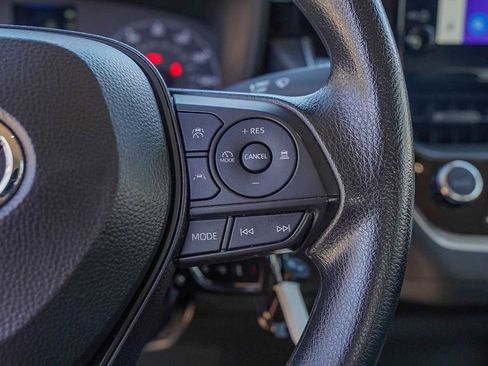 Used 2024 Toyota Corolla LE image 14