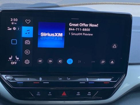 Used 2024 Volkswagen ID.4 S image 9