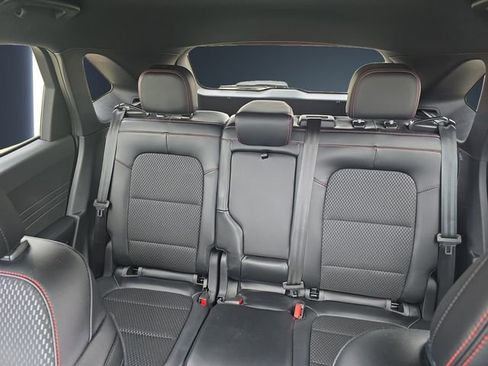 Used 2024 Ford Escape ST-Line w/ Tech Pack #1 AWD/4WD image 13