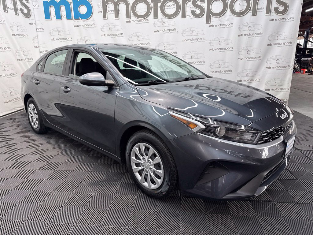 Used 2023 Kia Forte LX FWD image 9