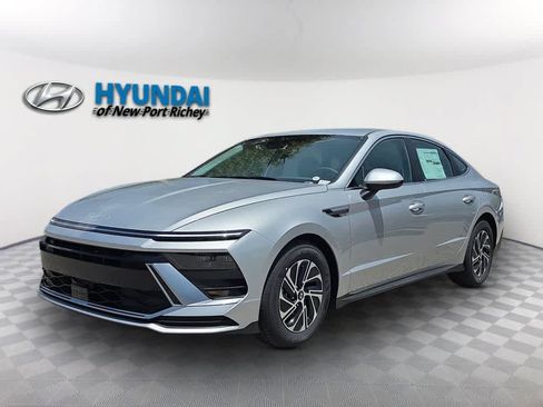 New 2026 Hyundai Sonata Blue FWD image 1