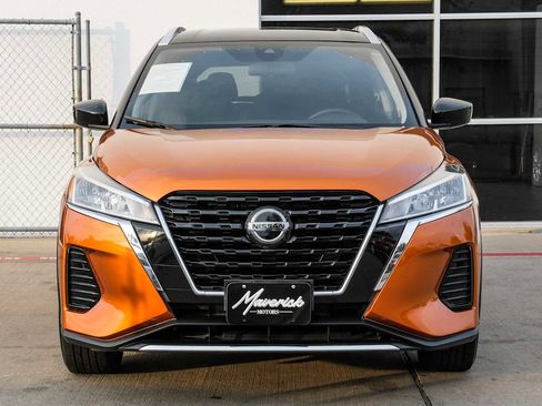 Used 2021 Nissan Kicks SV image 5