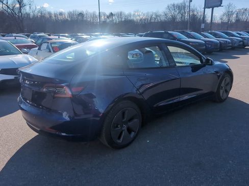 Used 2023 Tesla Model 3 Standard Range image 8
