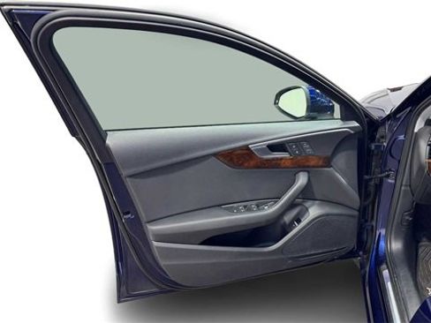 Used 2019 Audi A4 2.0T Premium w/ Convenience Package image 10