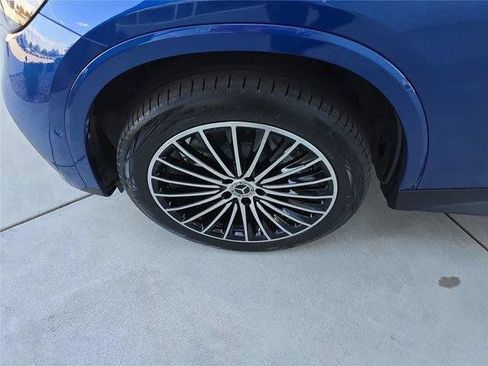 Certified 2026 Mercedes-Benz GLC 300 4MATIC image 13