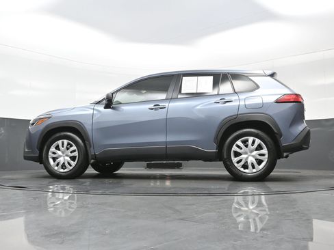 Used 2024 Toyota Corolla Cross L FWD image 26