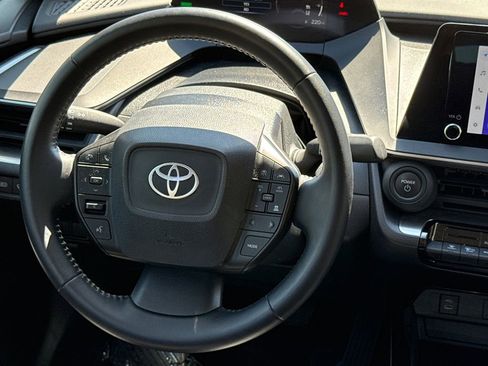 Used 2024 Toyota Prius LE image 13