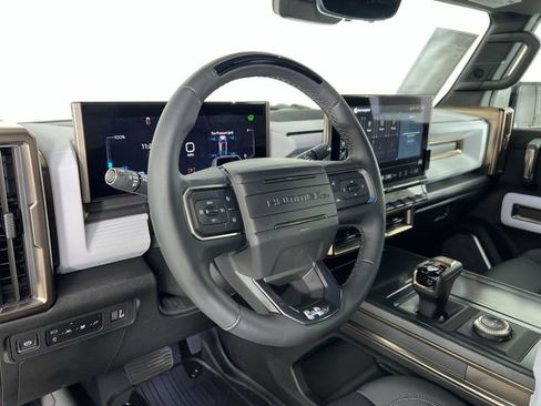 Used 2024 GMC Hummer EV 2X w/ Extreme Off-Road Package image 35