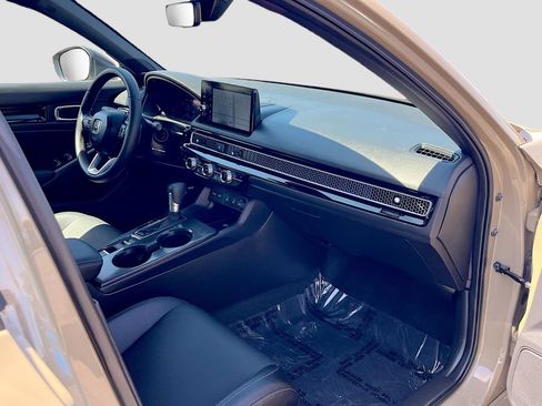 Used 2026 Honda Civic Sport Touring image 29