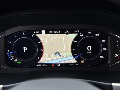 Certified 2023 Volkswagen Atlas Cross Sport SEL R-Line image 12