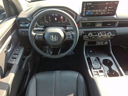 Certified 2026 Honda Pilot EX-L image 11