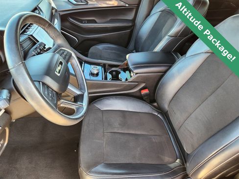 Certified 2022 Jeep Grand Cherokee L Laredo image 13