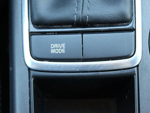 Used 2018 Kia Optima LX image 27