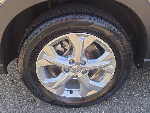 Used 2024 Honda HR-V LX image 9