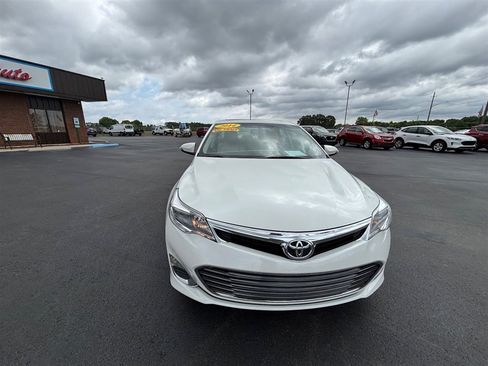 Used 2014 Toyota Avalon XLE Premium FWD image 11