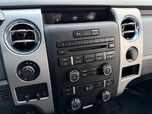 Used 2014 Ford F150 XLT image 28