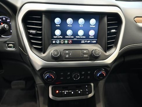 Used 2023 GMC Acadia SLE w/ Driver Convenience Package image 15