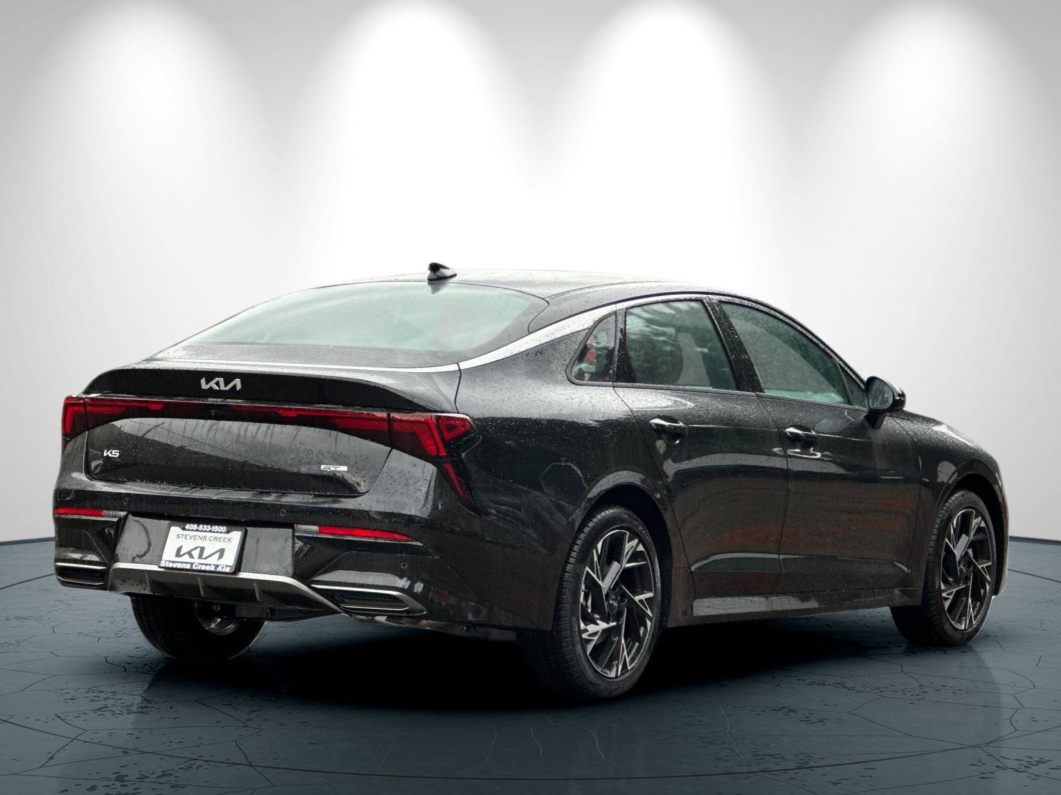 New 2026 Kia K5 GT-Line w/ GT-Line Red Interior Package FWD image 4