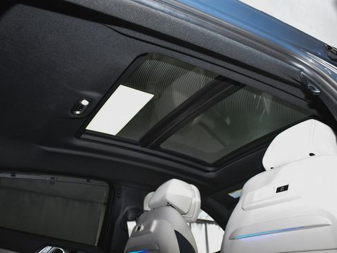 Used 2023 BMW X6 M50i w/ Executive Package image 62