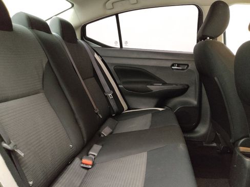 Used 2021 Nissan Versa SV image 19