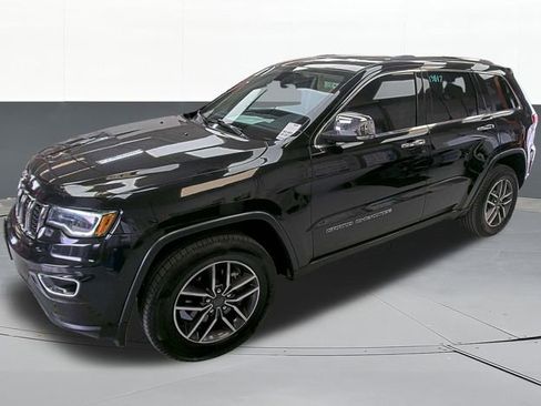 Used 2019 Jeep Grand Cherokee Limited w/ Luxury Group II image 4
