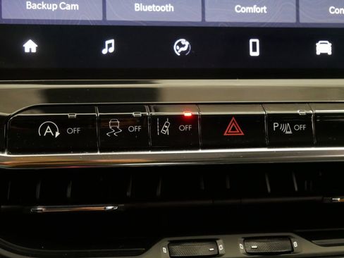 Certified 2022 Jeep Compass Trailhawk w/ Trailhawk Convenience Group image 40