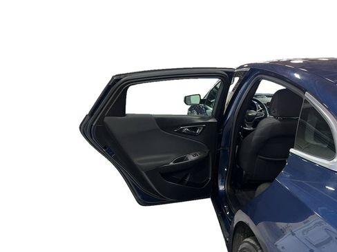 Used 2022 Chevrolet Malibu LT FWD image 23