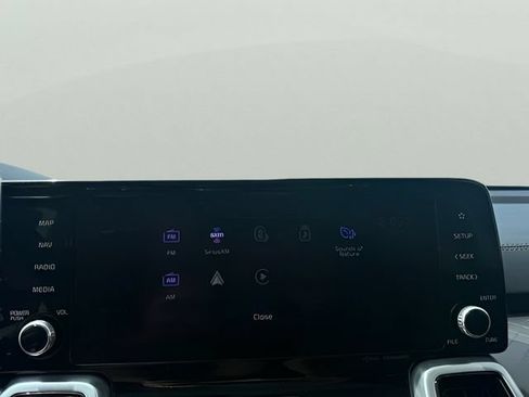 Used 2022 Kia Sorento SX AWD/4WD image 16