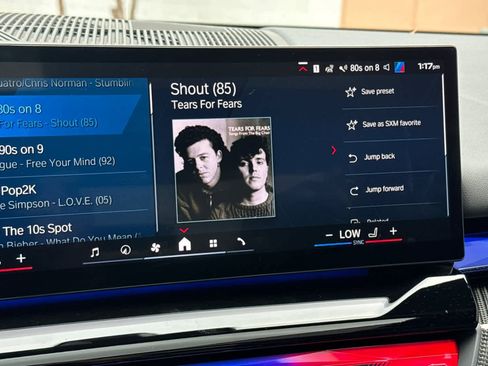 Used 2025 BMW M5 w/ Executive Package image 20