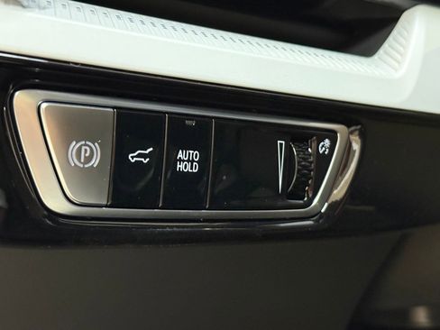 New 2025 Cadillac Optiq Sport 2 w/ LPO, Floor Liner Package image 17