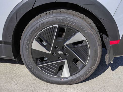 New 2026 Hyundai Ioniq 5 SEL image 11