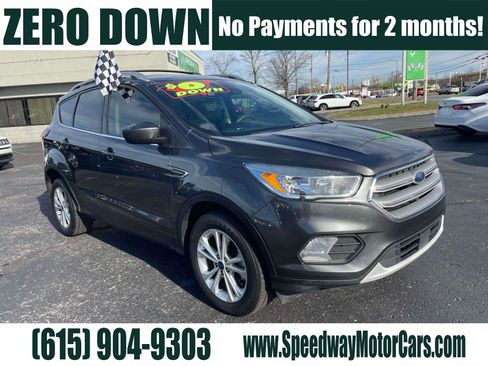 Used 2019 Ford Escape SE image 1