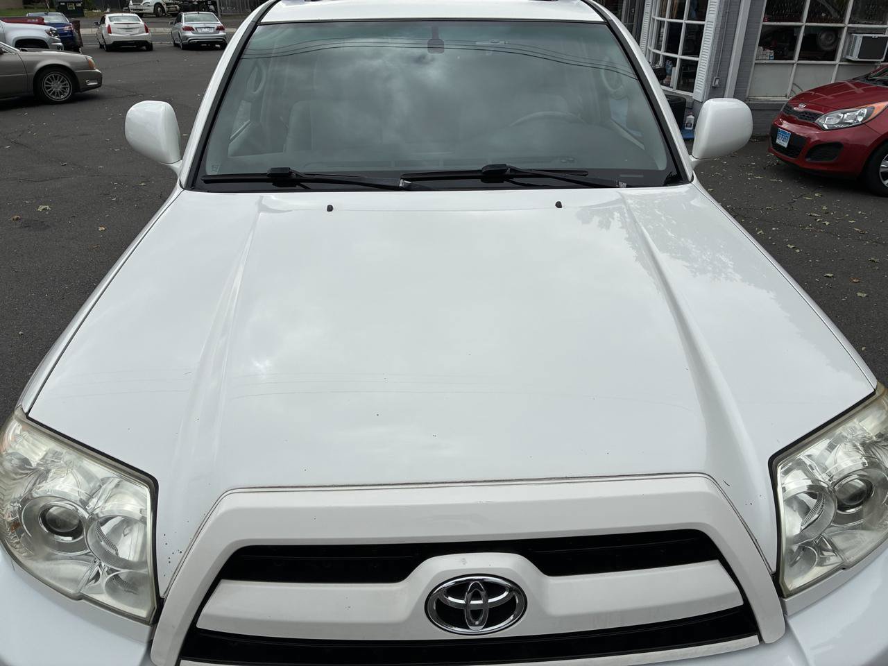 Used 2007 Toyota 4Runner Limited AWD/4WD image 9