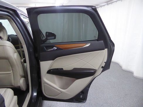 Used 2019 Lincoln MKC Select w/ Select Plus Package FWD image 32