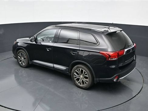 Used 2016 Mitsubishi Outlander AWD image 33