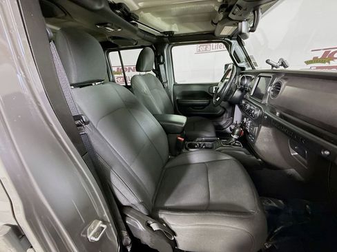 Used 2022 Jeep Wrangler Unlimited Sport AWD/4WD image 29