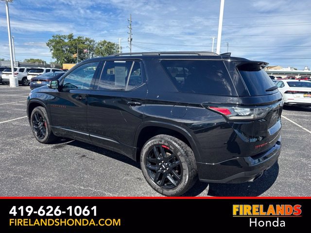 Used 2021 Chevrolet Traverse Premier w/ Redline Edition FWD image 3
