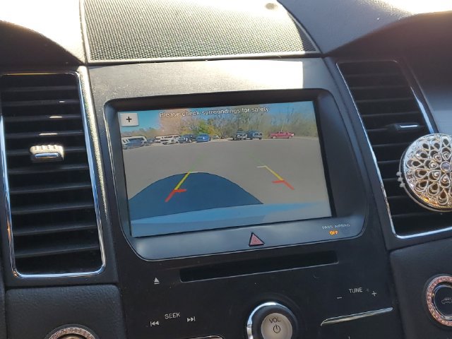 Used 2016 Ford Taurus SEL w/ Equipment Group 201A FWD image 20