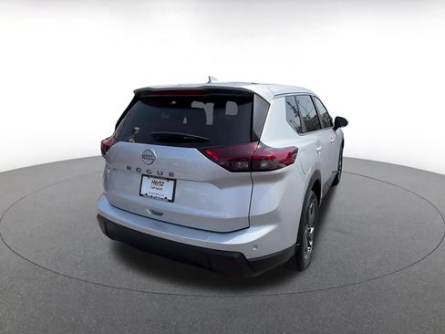 Used 2025 Nissan Rogue SV FWD image 15