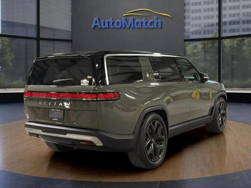 Used 2023 Rivian R1S Launch Edition Quad AWD/4WD image 10