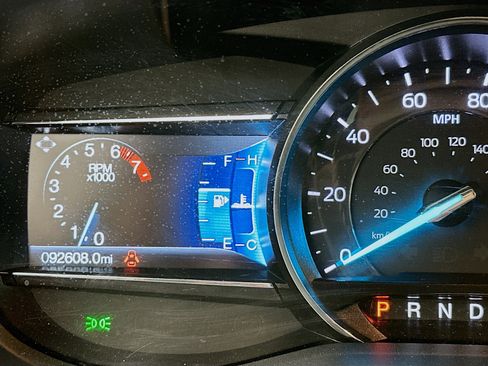 Used 2018 Ford Explorer XLT w/ Equipment Group 201A image 18