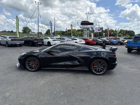 Used 2025 Chevrolet Corvette Stingray Preferred Cpe w/ 2LT RWD image 11