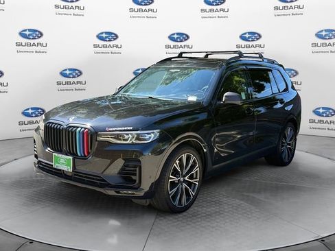 Used 2020 BMW X7 xDrive50i image 8