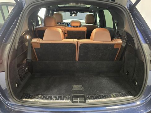 Used 2024 Mercedes-Benz GLE 350 GLE 350 w/ 3rd Row Seat Package image 11