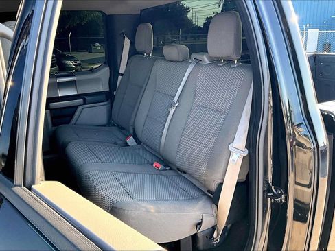 Used 2019 Ford F250 XLT w/ XLT Premium Package AWD/4WD image 22