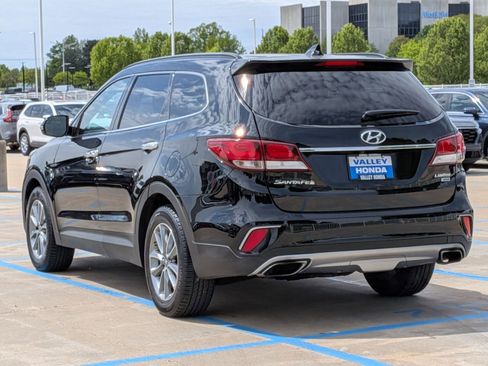 Used 2017 Hyundai Santa Fe Limited AWD/4WD image 8