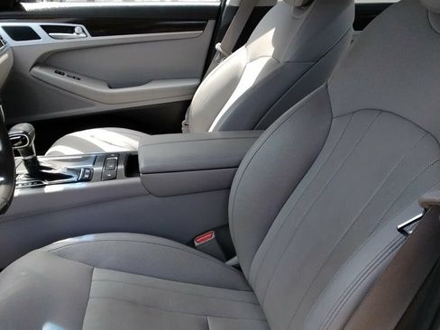 Used 2019 Genesis G80 3.8 AWD/4WD image 7
