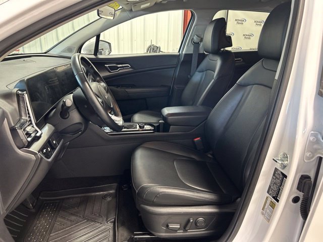 Used 2024 Kia Sportage EX AWD/4WD image 13