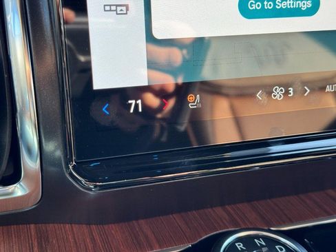 New 2025 Ford Expedition King Ranch image 16