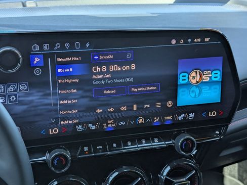 Used 2024 Chevrolet Blazer EV RS AWD/4WD image 14